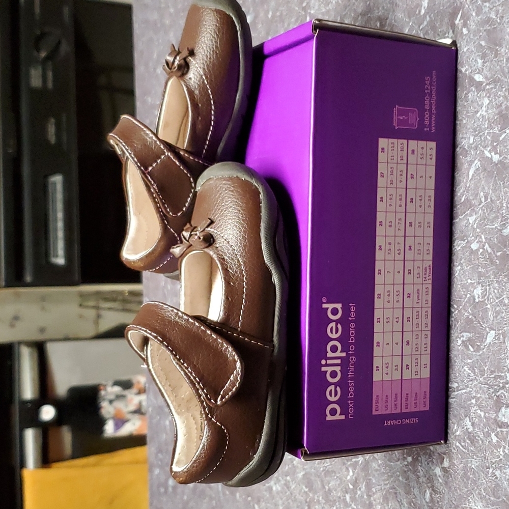 Pediped Isabella toddler shoes size 6-6.5